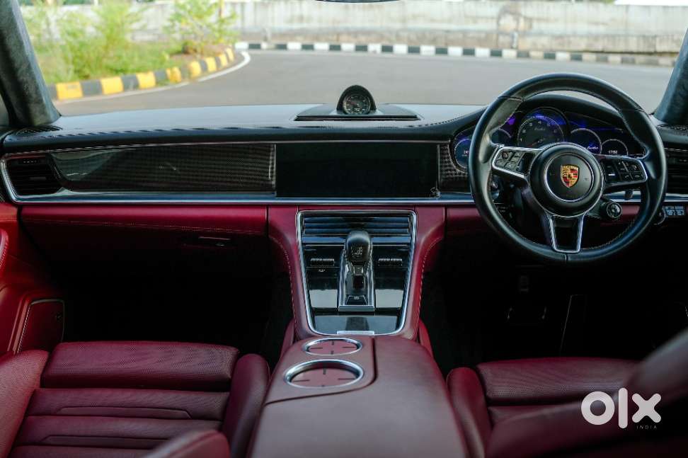 Porsche Panamera Turbo, 2018, Petrol