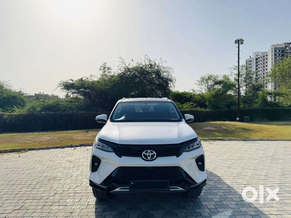 Toyota Fortuner Legender 4x2 At 2.8, 2024, Diesel