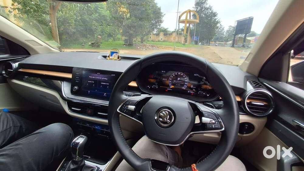 Skoda Slavia 1.5 Style 2023 – Only 2,000 Km – Like New