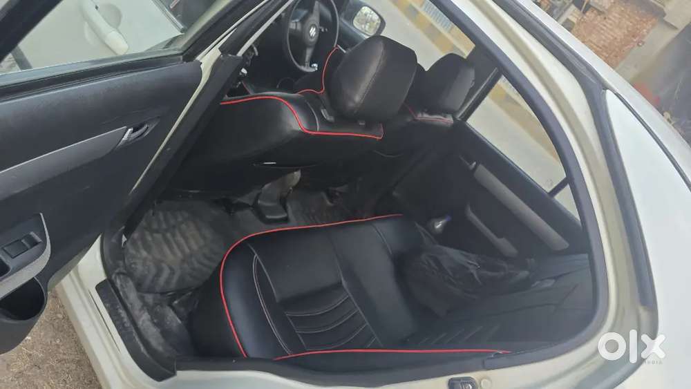 Maruti Suzuki Dzire 2010