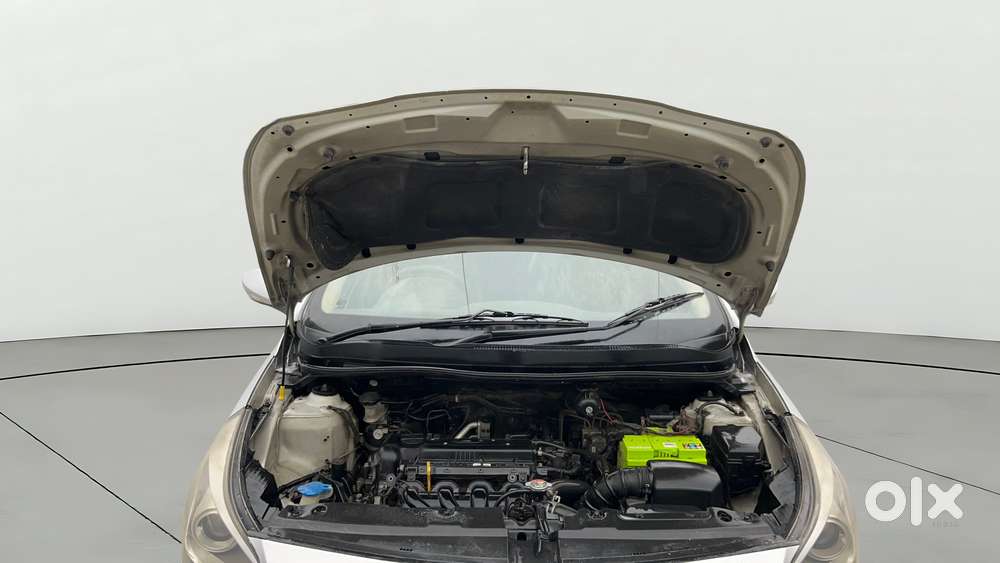 Hyundai Verna 1.6 Vtvt Sx, 2016, Petrol