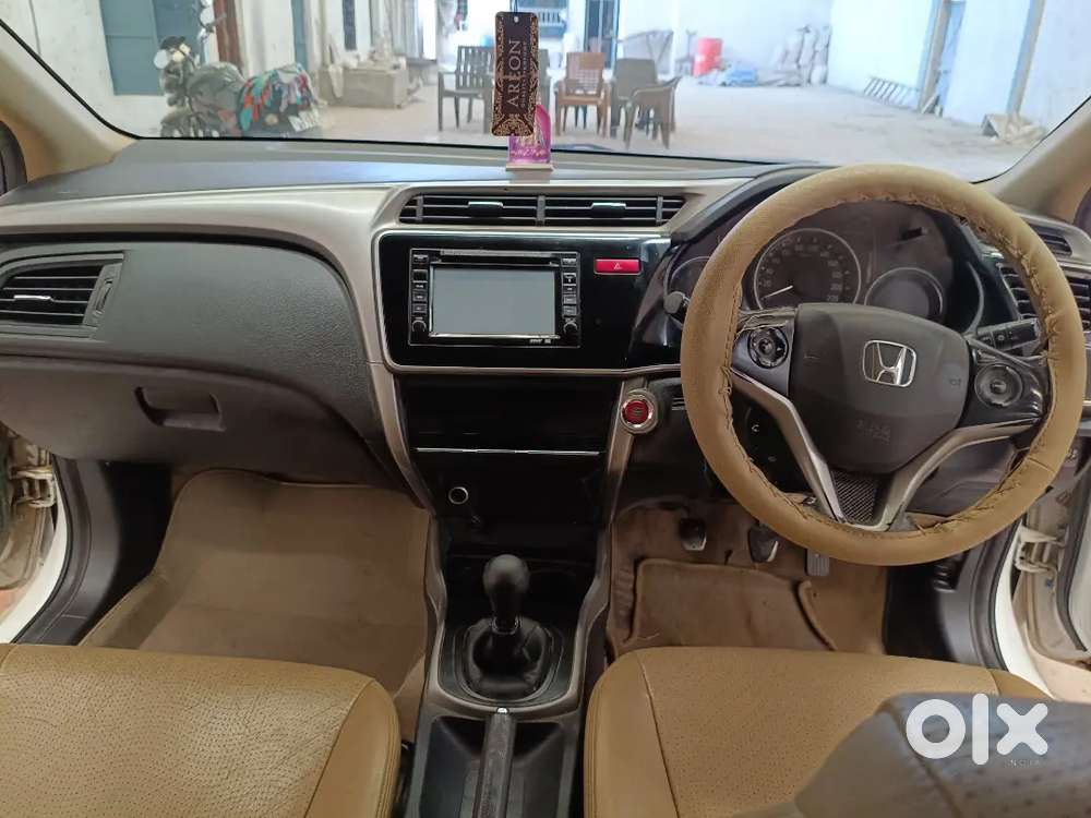 Only Discuss Direct User  Not Contact Carz 24 Spinny Etc. Any Agent