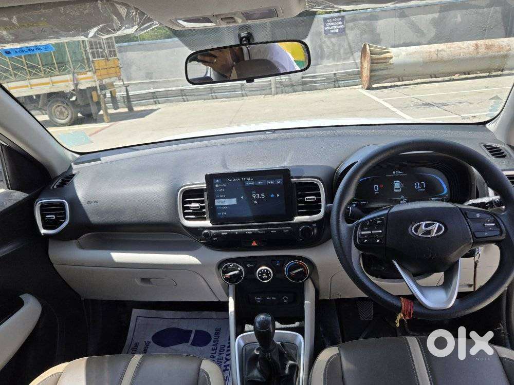 Hyundai Venue 1.2 S Plus, 2024, Petrol