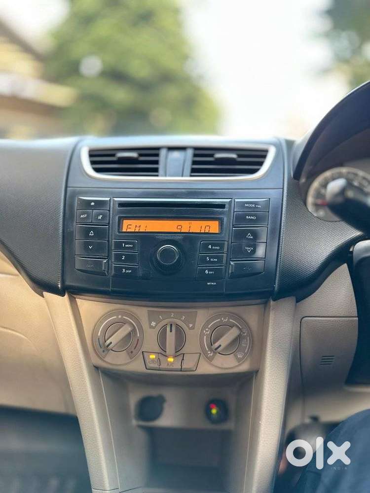Maruti Suzuki Swift Dzire 1.3 Vxi, 2014, Cng & Hybrids