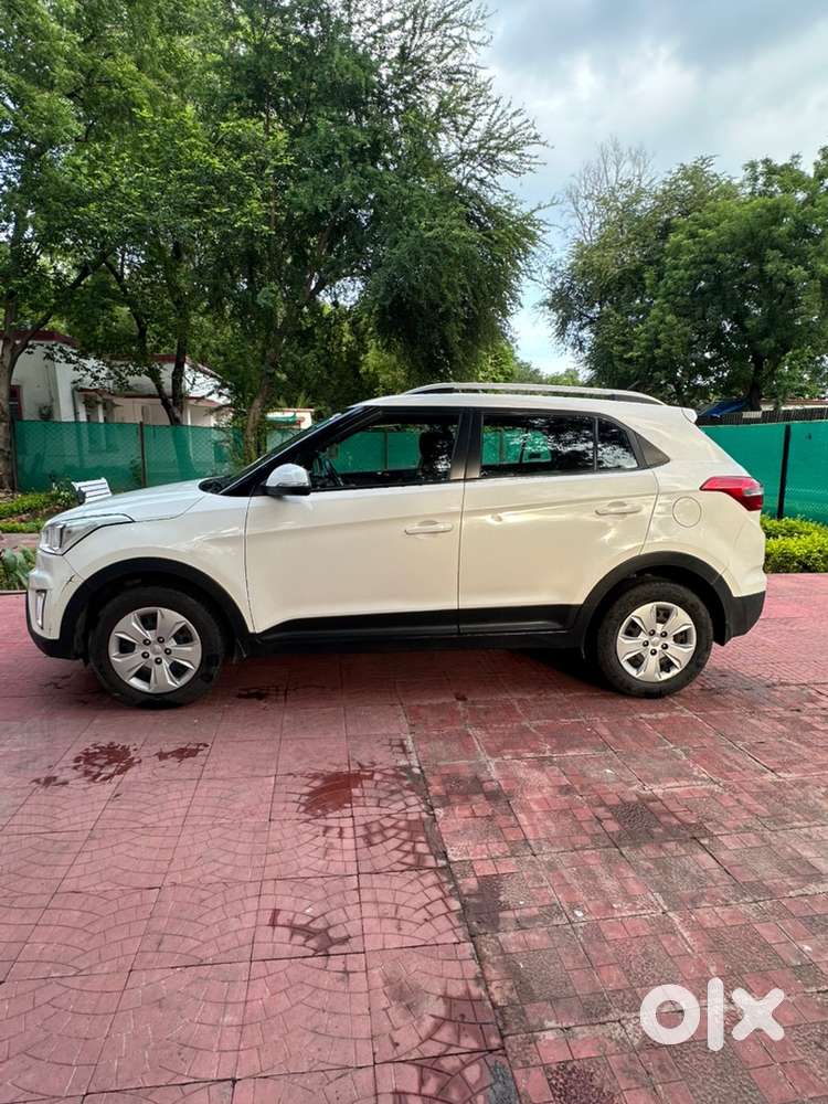 Hyundai Creta 2016 Petrol Well Maintained