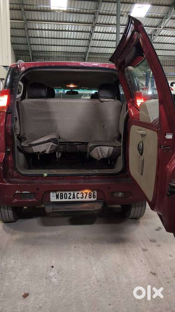 Mahindra Quanto C8, 2013, Diesel