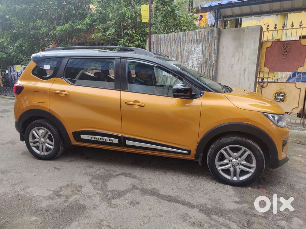 Renault Triber 1.0 Rxz Dual Tone, 2022, Petrol