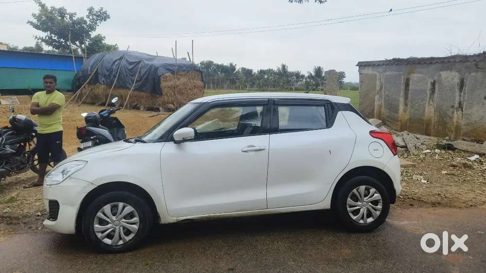Maruthi Suzuki Swift Vxi