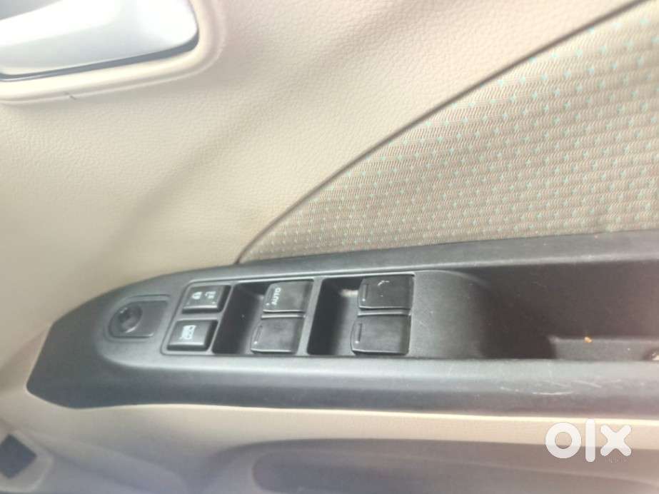 Maruti Suzuki Celerio Zxi Amt, 2019, Petrol