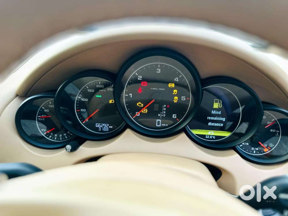 Porsche Cayenne V6 Tiptronic, 2015, Diesel