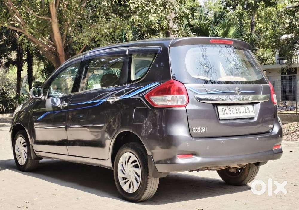 Maruti Suzuki Ertiga 1.4 Vxi Cng Anniversary Edition, 2018, Cng & Hy..