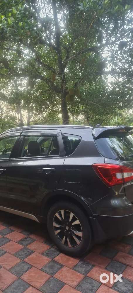 Maruti Suzuki S-cross 2018 Diesel Well Maintained
