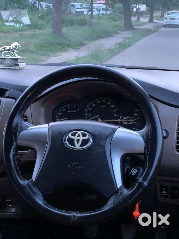 Toyota Innova 2.5 Gx 7 Seater Bs Iv, 2015, Diesel