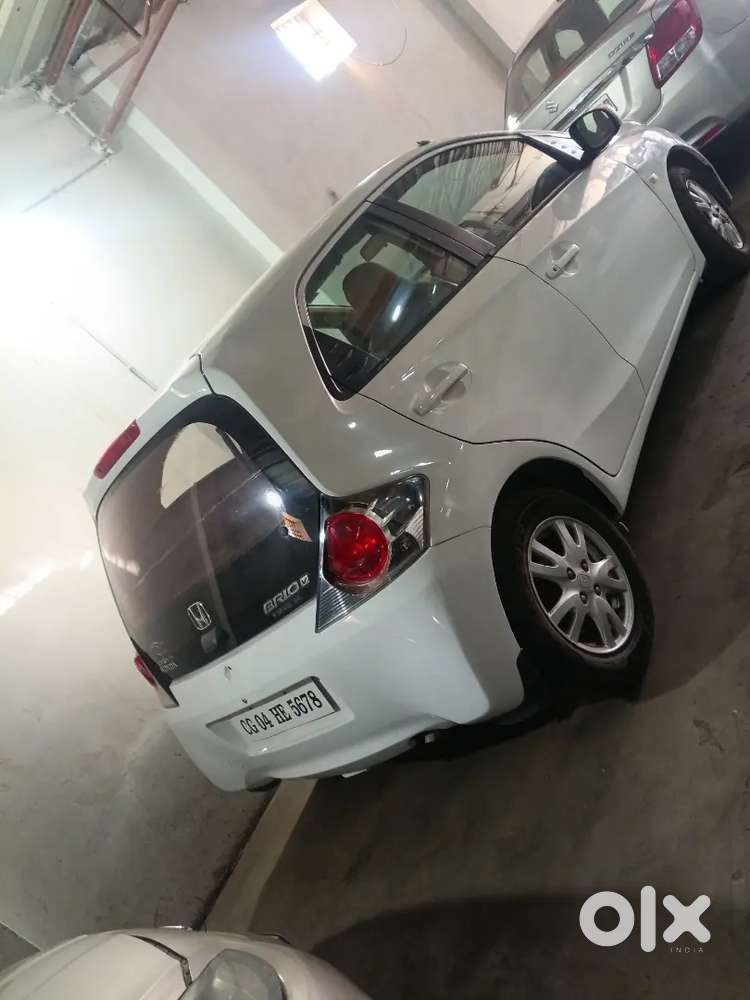 Honda Brio 2013
