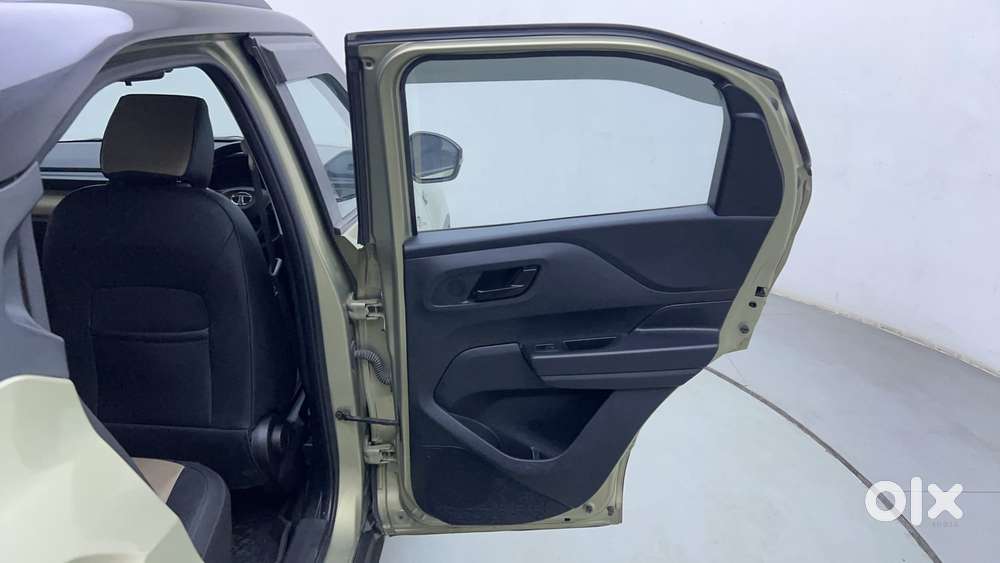 Tata Punch 1.2 Revotron Creative Mt Kaziranga Edition, 2022, Petrol