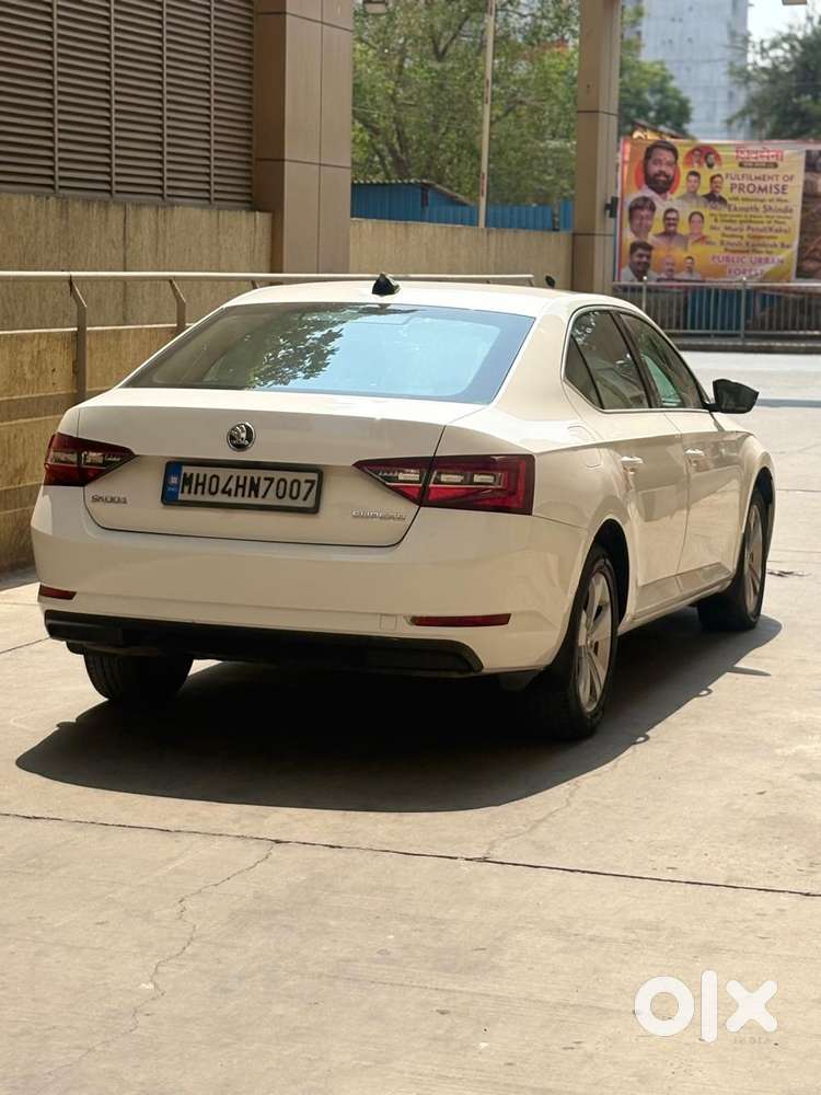 Skoda Superb Style 1.8 Tsi Mt, 2016, Petrol