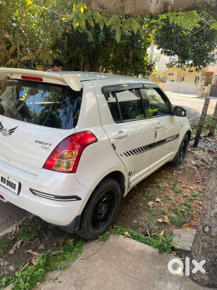 Well Maintained Showroom Service