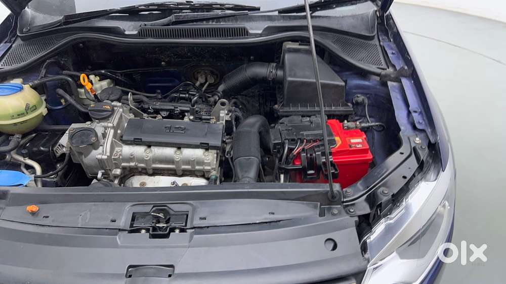 Volkswagen Polo Petrol Highline 1.2l, 2013, Petrol