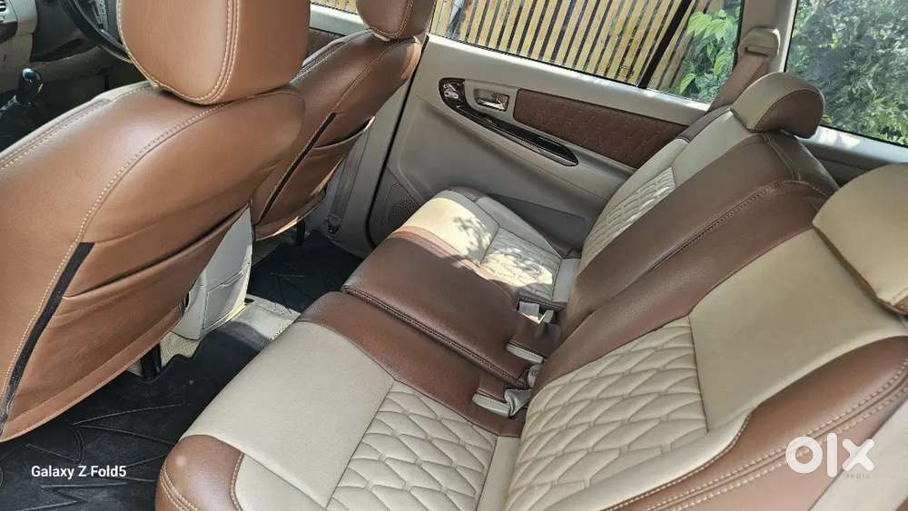 Toyota Innova V 2012 Diesel 8 Seater