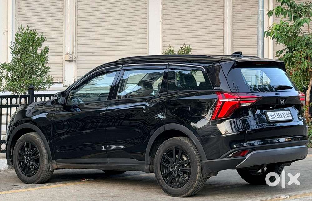Mahindra Xuv700 2.2 Ax 7 Diesel Mt Luxury Pack Str, 2025, Diesel