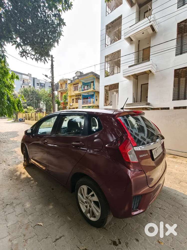 Honda Jazz 2016 Petrol 38650 Km Driven 1st Owner