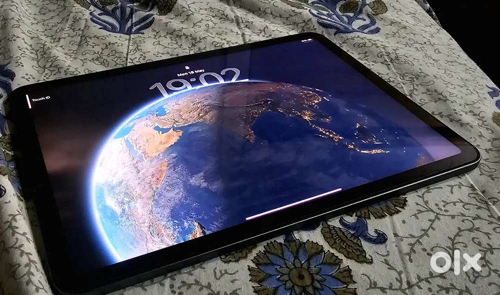 ［真田］　iPad Air Apple iPad Air (5th gen) 64GB - Tablets in undefined, - 1843782473