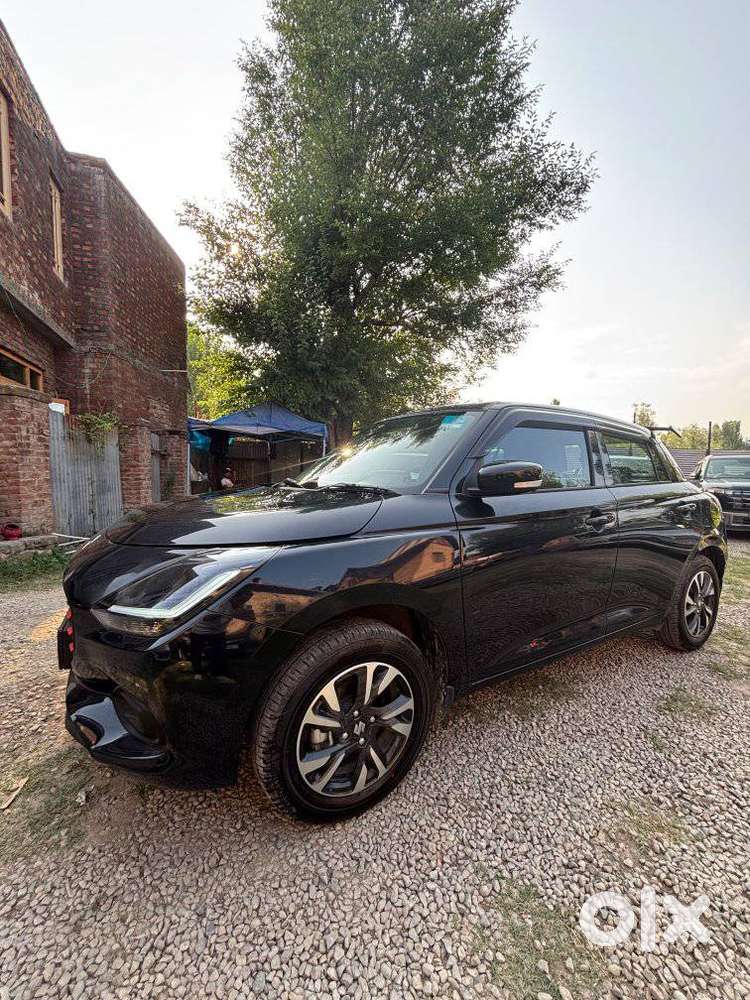 Maruti Suzuki Swift Zxi Plus, 2025, Petrol