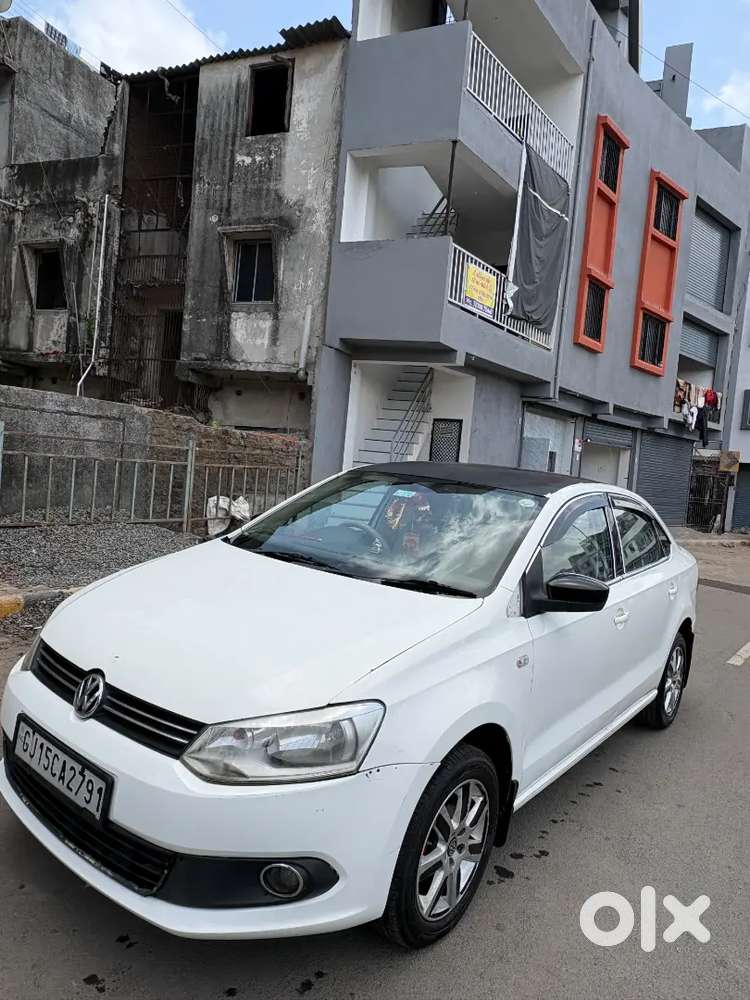 Volkswagen Vento Highline 2012