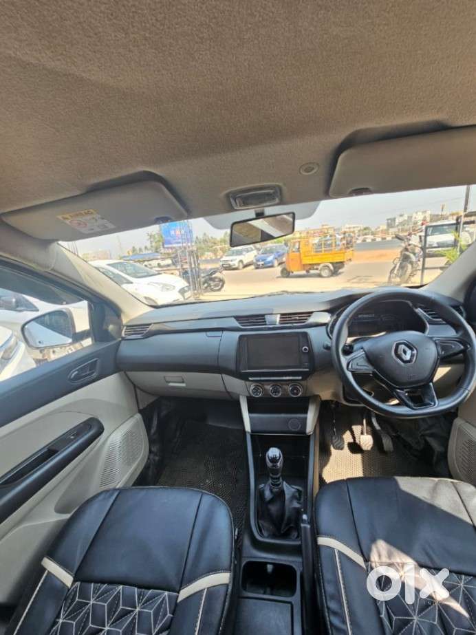 Renault Triber Rxt, 2020, Petrol