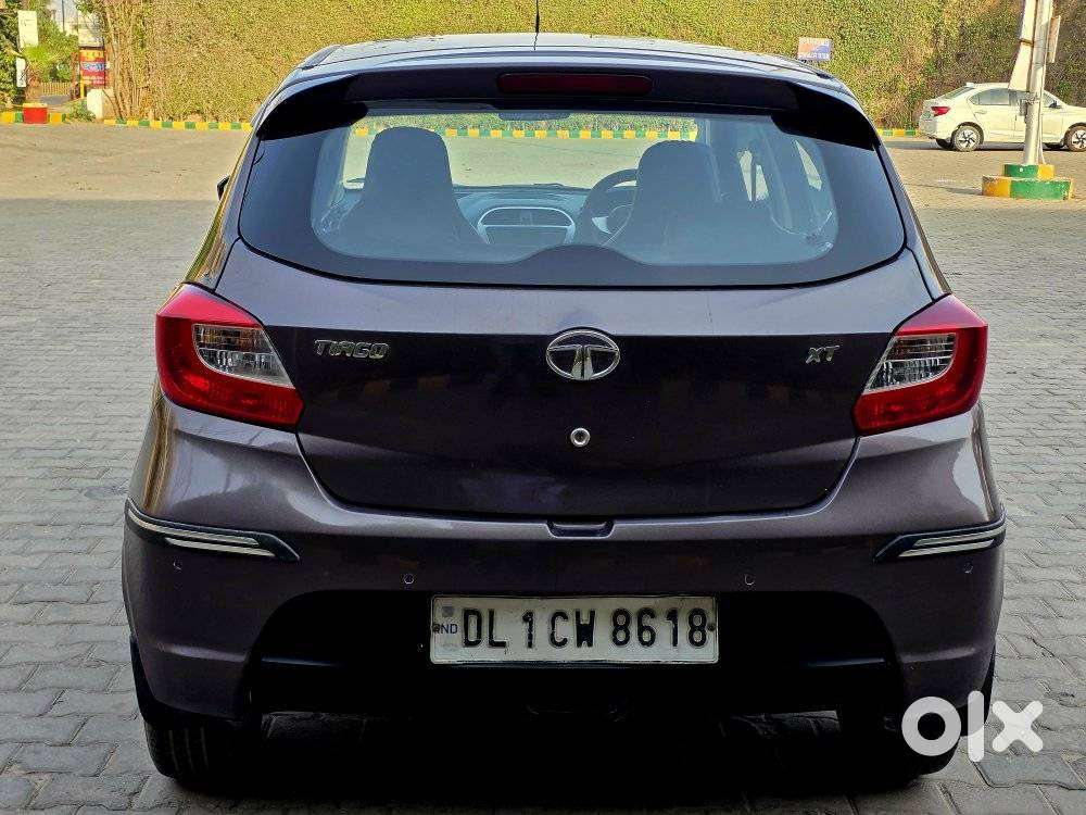 Tata Tiago 1.2 Revotron Xt (o), 2017, Petrol