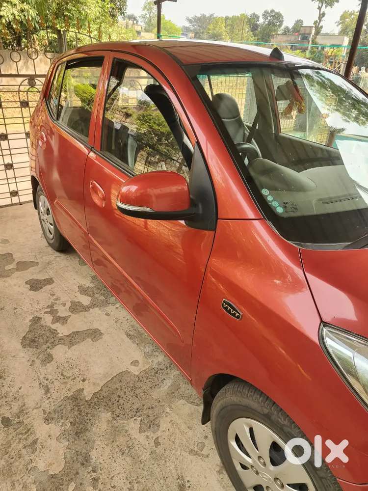 I 10 Sportz 
All Documents Updated Till 2031
Good Condition 
New Tyres