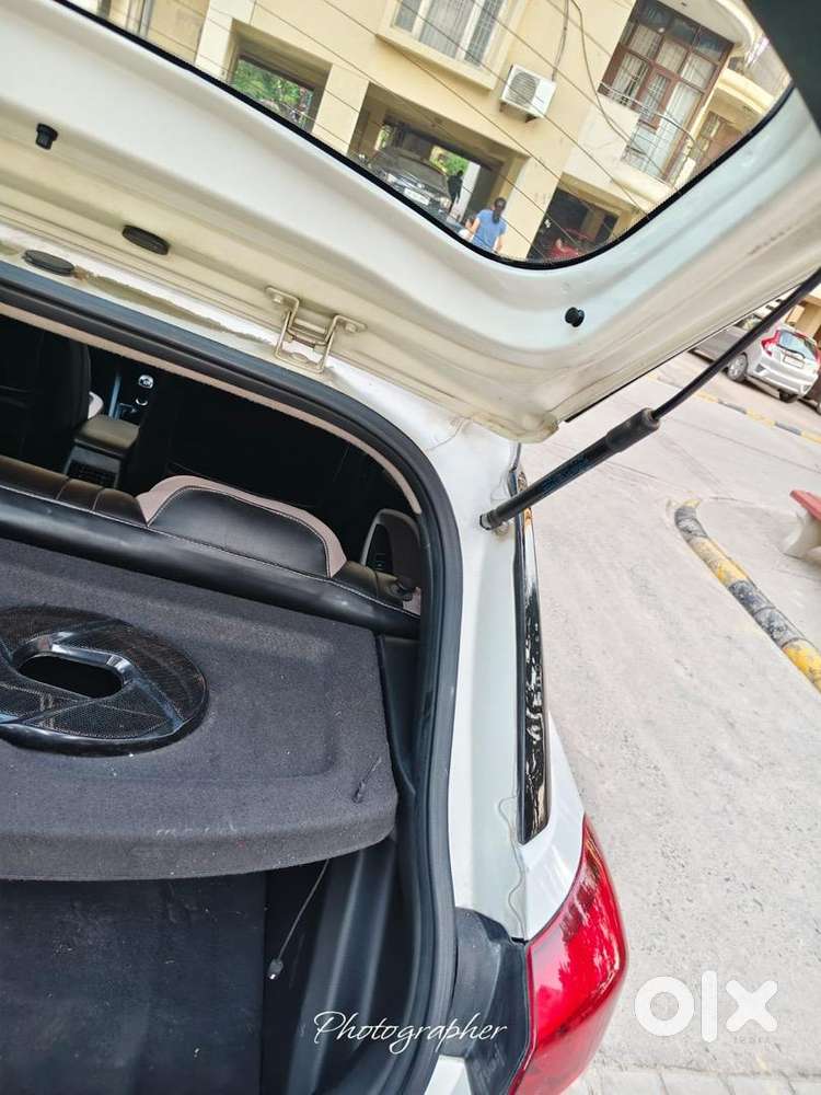 I20 Sportz + 2018 Model 1st Owner 50000 Km With Service Record