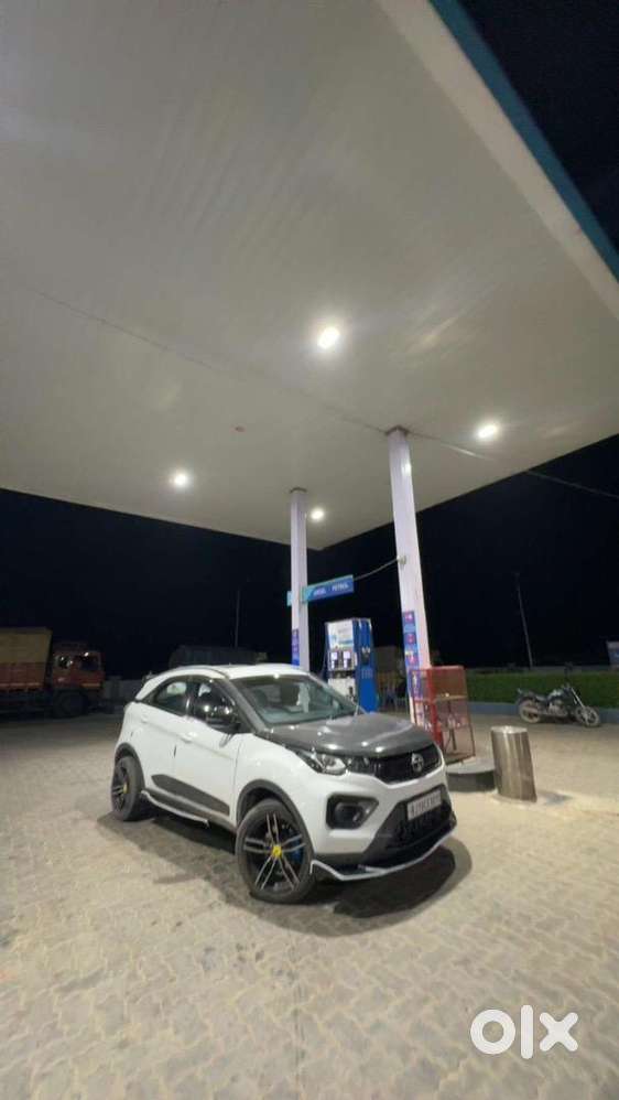 Tata Nexon 2022 Petrol 65000 Km Driven