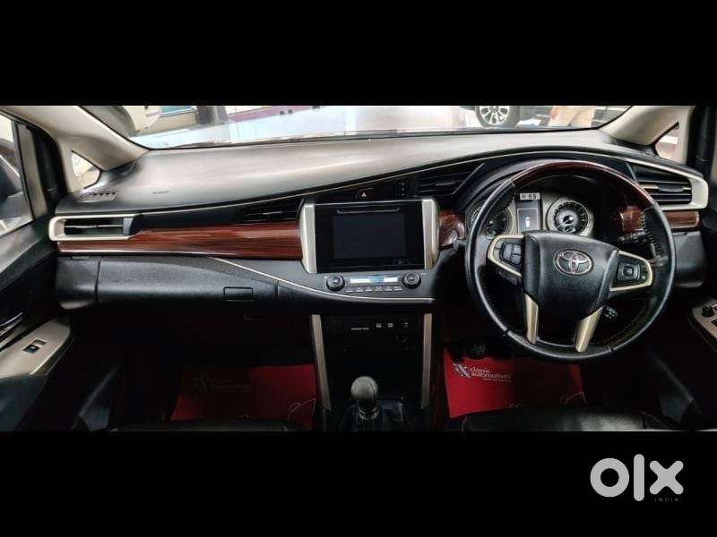 Toyota Innova Crysta Zx 2.4 Diesel 7 Seater, 2016, Diesel