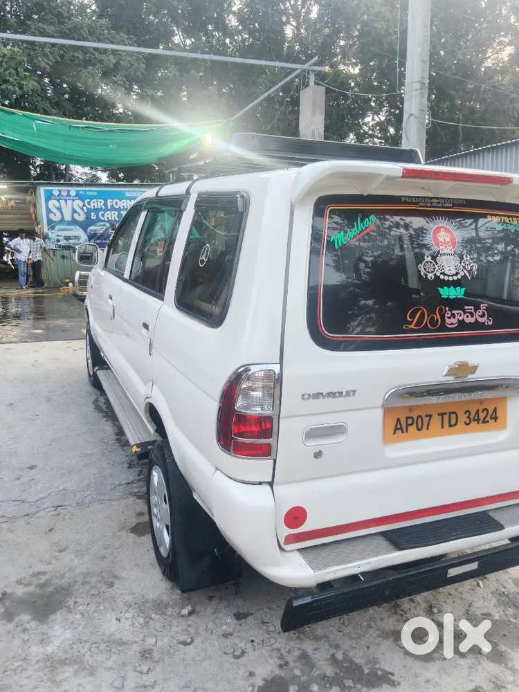Chevrolet Tavera Neo 2013 Diesel