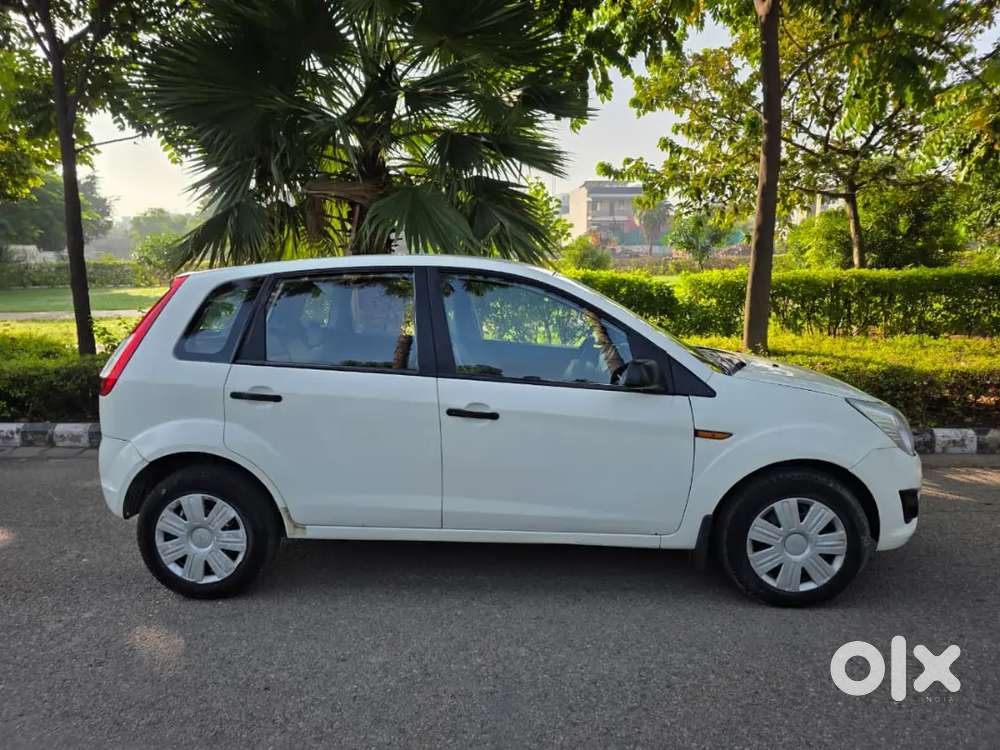 Ford Figo Diesel 2013 White 1st Owner Pb Number