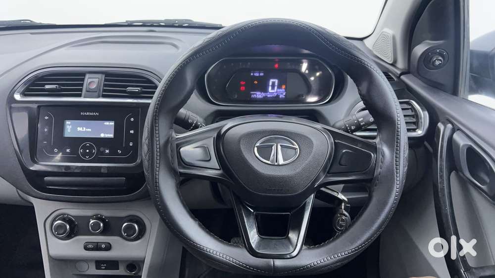Tata Tiago 1.2 Revotron Xt Option, 2020, Petrol
