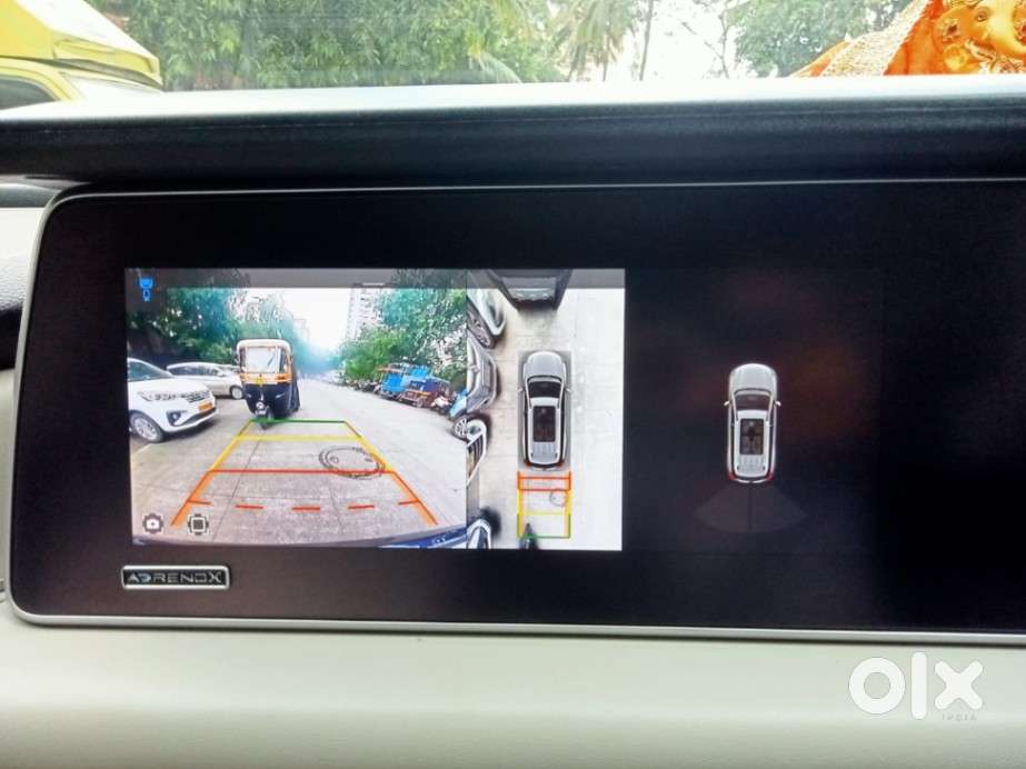 Mahindra Xuv700 2.0 Ax 7 Petrol At Luxury Pack Str, 2023, Petrol