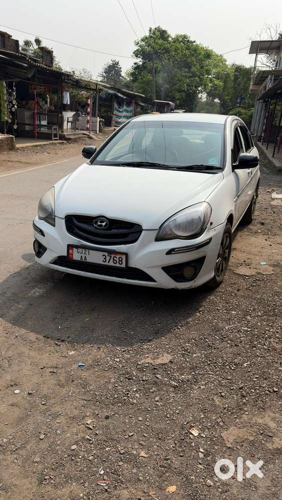 Hyundai Verna Petrol 2010