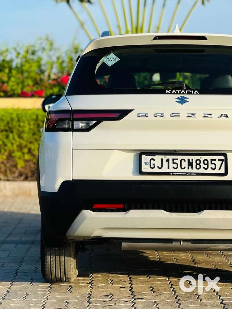 Maruti Suzuki Vitara Brezza 1.5 Zxi, 2023, Cng & Hybrids