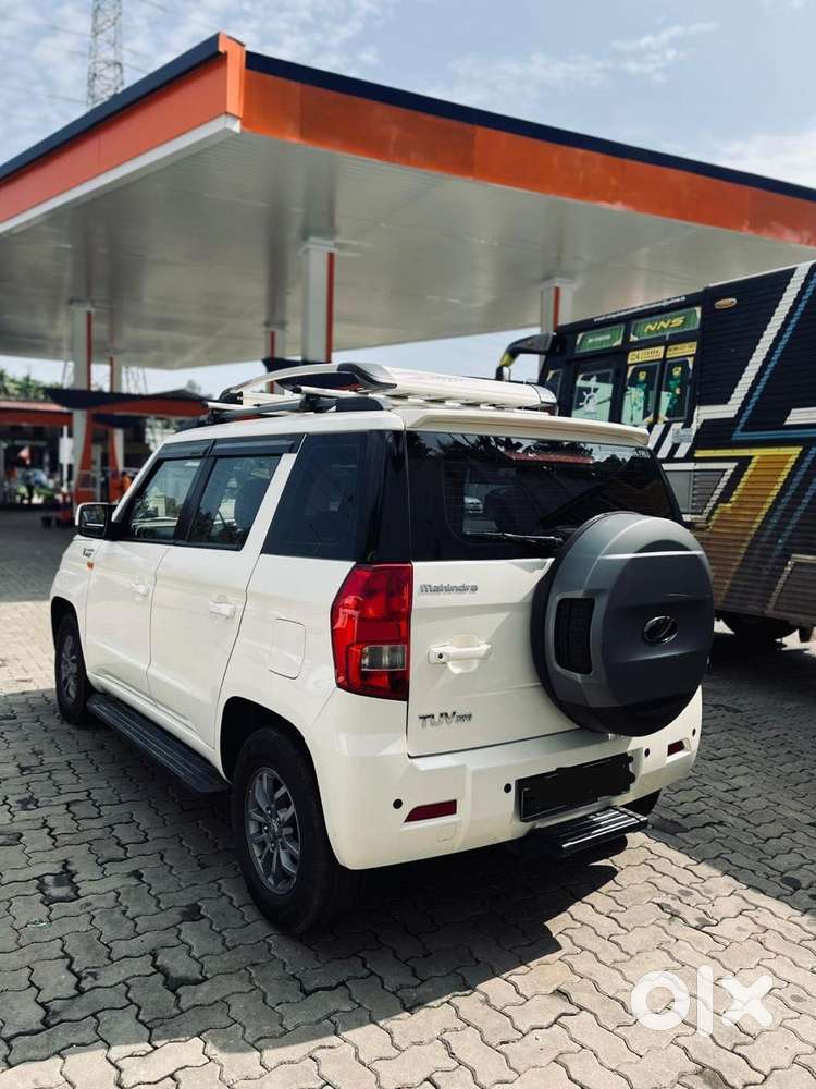 Mahindra Tuv 300 T10, 2018, Diesel