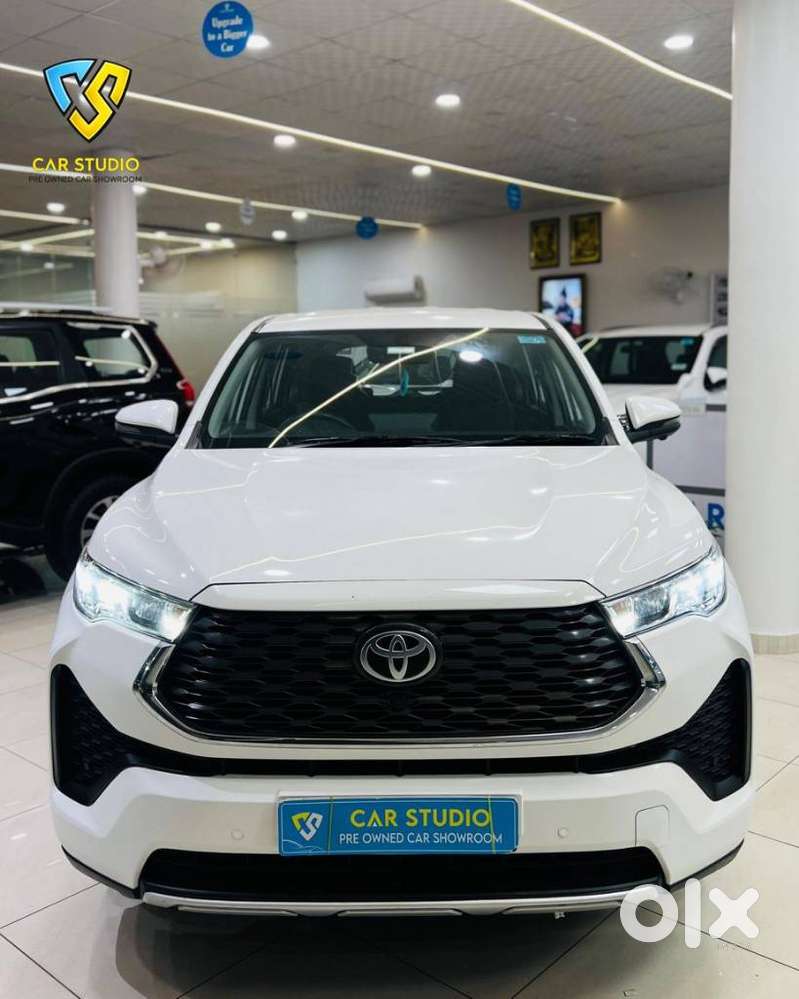 Toyota Innova Hycross 2.0 Vx Hybrid 7 Str, 2023