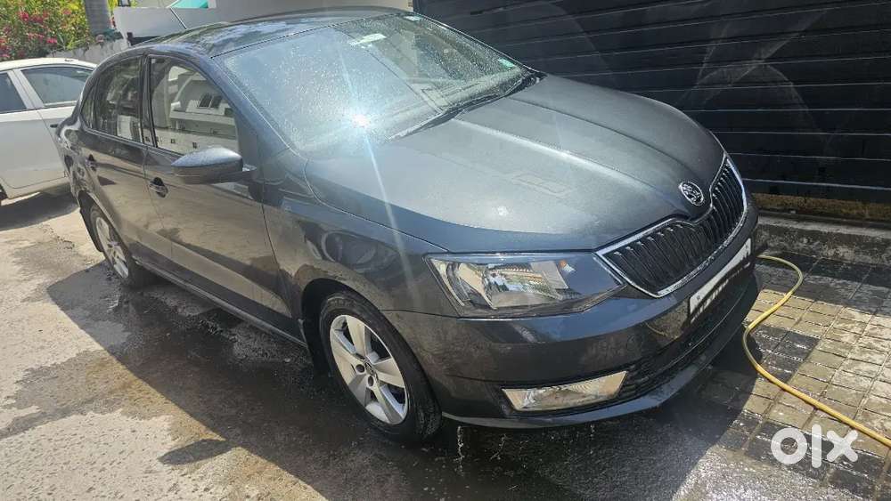Skoda Rapid 1.6 Mpi