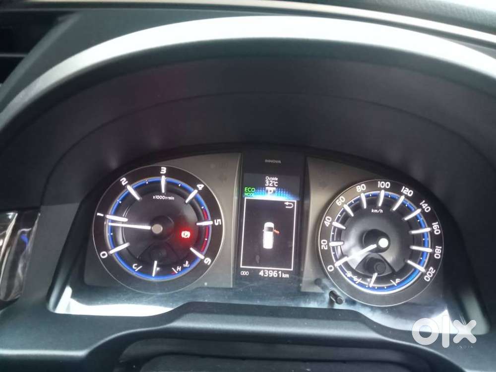 Toyota Innova Crysta 2.8 Zx At 7 Seater, 2019, Diesel