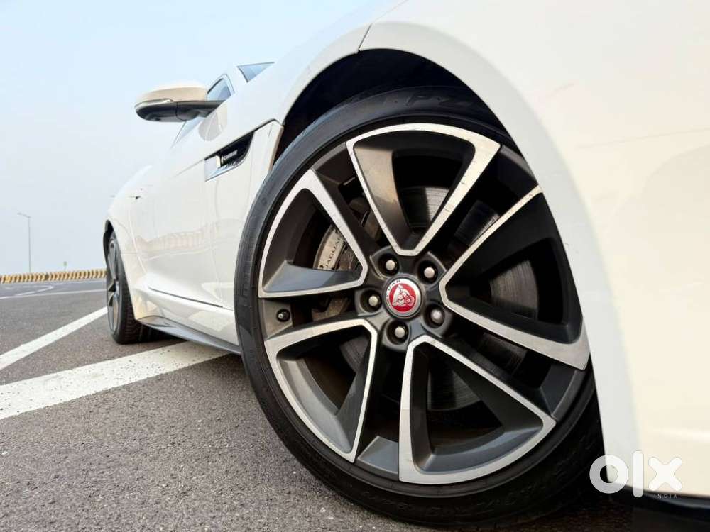 Jaguar F Type Coupe 2.0, 2019, Petrol