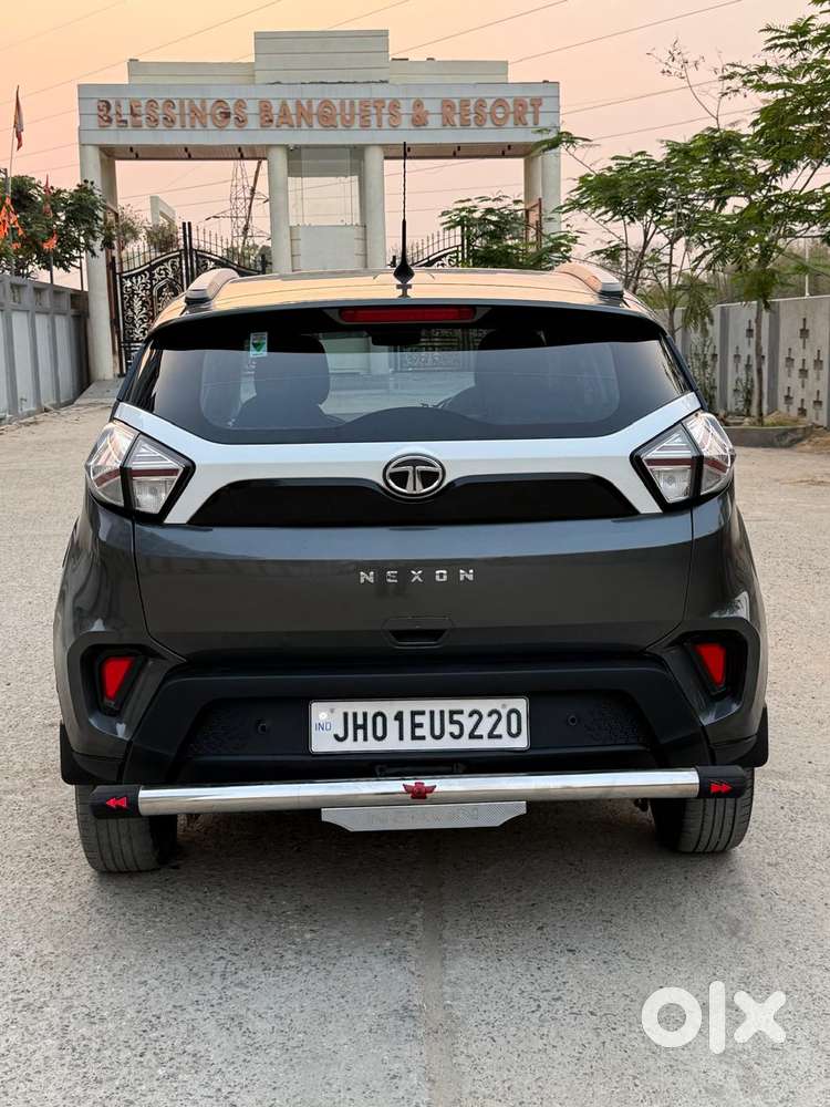 Tata Nexon 1.2 Revotron Xm (s), 2022, Diesel
