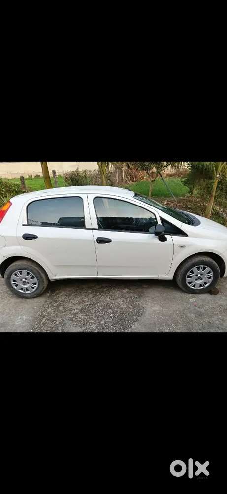 Fiat Grand Punto 2014 Diesel 90000 Km Driven