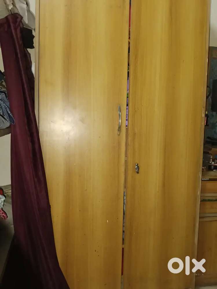 Double door wooden Almirah