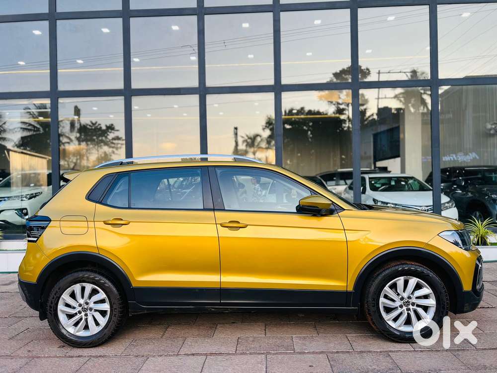 Volkswagen Taigun 1.0 Tsi Highline At, 2022, Petrol