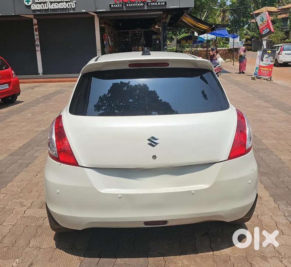 Maruti Suzuki Swift 2016